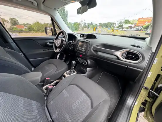 JEEP-RENEGADE-2015