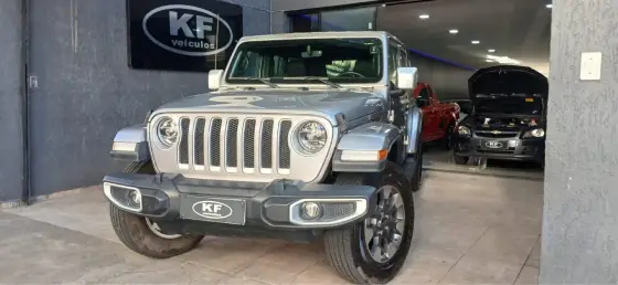JEEP WRANGLER 2.0 TURBO GASOLINA UNLIMITED OVERLAND 4P 4X4 AT8