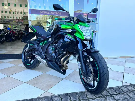 KAWASAKI-ER-6N-2017