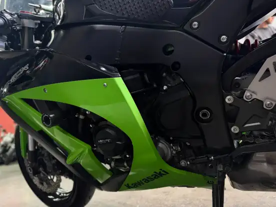 KAWASAKI-NINJA ZX-10R ABS KAWASAKI-NINJA ZX-10R ABS-2012