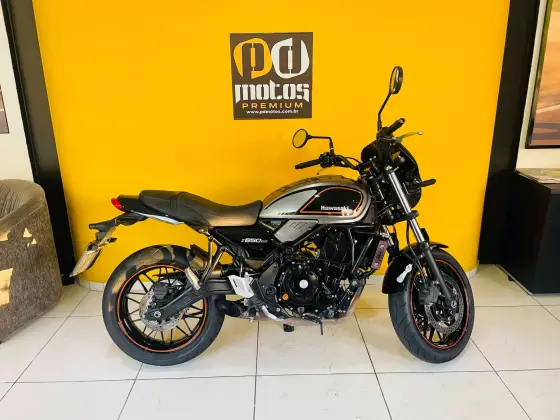 KAWASAKI Z650 ABS RS 