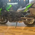 KAWASAKI Z900 KAWASAKI Z900