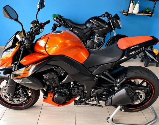 KAWASAKI Z1000 