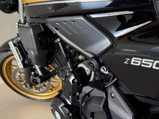 KAWASAKI-Z650 ABS RS KAWASAKI-Z650 ABS RS-2025