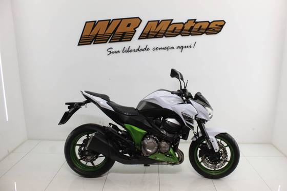 KAWASAKI Z800 