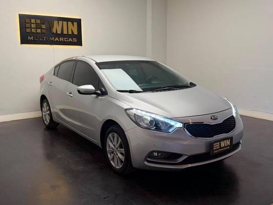 KIA CERATO 1.6 SX 16V FLEX 4P AUTOMÁTICO