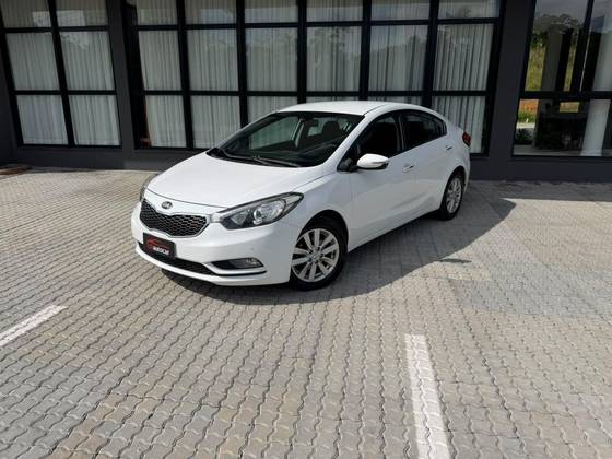 KIA CERATO 1.6 SX 16V FLEX 4P MANUAL