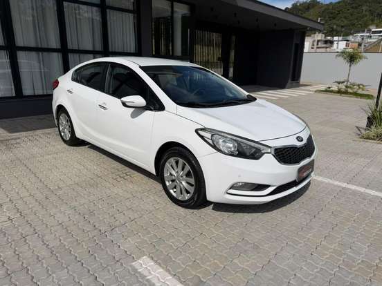 KIA-CERATO-1.6 SX 16V FLEX 4P MANUAL KIA-CERATO-2013