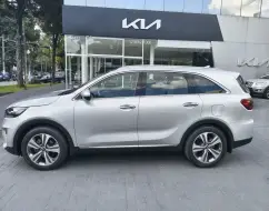 KIA SORENTO 3.5 V6 GASOLINA EX 7L AWD AUTOMATICO KIA SORENTO 3.5 V6 GASOLINA EX 7L AWD AUTOMATICO