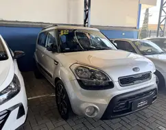 KIA SOUL 1.6 EX 16V FLEX 4P MANUAL KIA SOUL 1.6 EX 16V FLEX 4P MANUAL