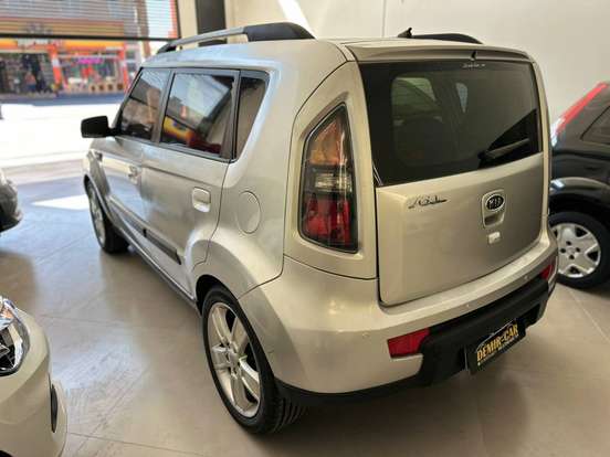 KIA-SOUL-1.6 EX 16V GASOLINA 4P AUTOMÁTICO KIA-SOUL-2010