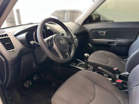 KIA-SOUL-2010