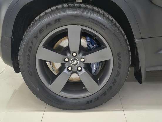 LAND ROVER-DEFENDER-2025