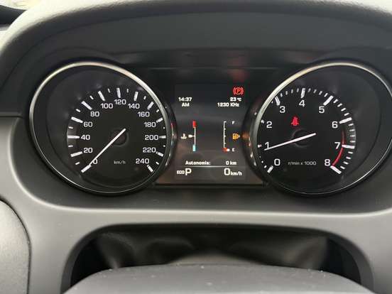 LAND ROVER-DISCOVERY SPORT-2.0 16V SI4 TURBO GASOLINA HSE 4P AUTOMÁTICO LAND ROVER-DISCOVERY SPORT-2015