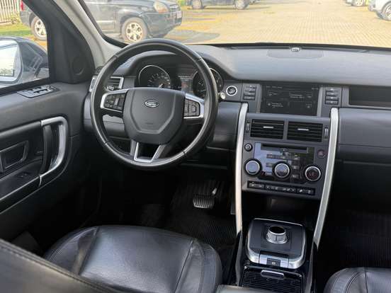 LAND ROVER-DISCOVERY SPORT-2015