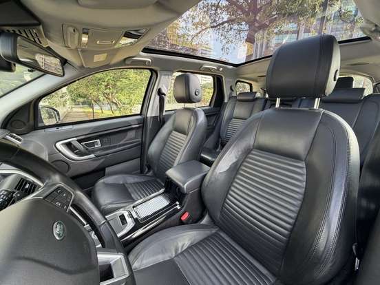 LAND ROVER-DISCOVERY SPORT-2015