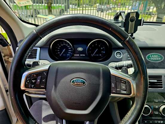 LAND ROVER-DISCOVERY SPORT-2.0 16V SI4 TURBO GASOLINA SE 4P AUTOMÁTICO LAND ROVER-DISCOVERY SPORT-2015