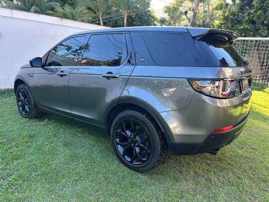 LAND ROVER-DISCOVERY SPORT-2016
