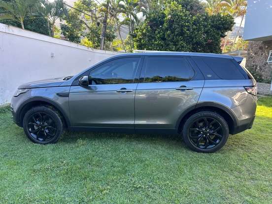 LAND ROVER-DISCOVERY SPORT-2016