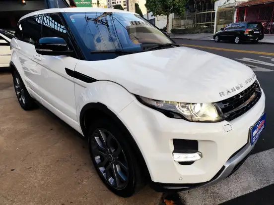 LAND ROVER-RANGE ROVER EVOQUE-2.0 DYNAMIC TECH 4WD 16V GASOLINA 4P AUTOMÁTICO LAND ROVER-RANGE ROVER EVOQUE-2013