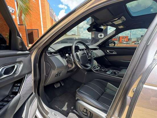 LAND ROVER-RANGE ROVER VELAR-2.0 P300 GASOLINA R-DYNAMIC SE AUTOMÁTICO LAND ROVER-RANGE ROVER VELAR-2020