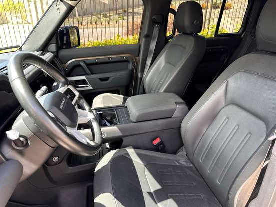 LAND ROVER-DEFENDER-2.0 P300 GASOLINA 110 SE AWD AUTOMÁTICO LAND ROVER-DEFENDER-2020