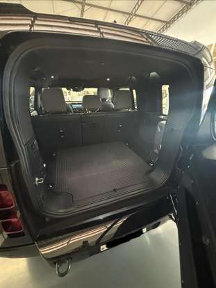 LAND ROVER-DEFENDER-2024