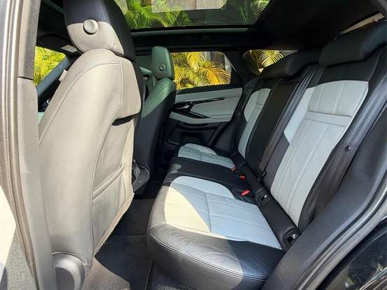 LAND ROVER-RANGE ROVER EVOQUE-2.0 P250 FLEX R-DYNAMIC SE AWD AUTOMÁTICO LAND ROVER-RANGE ROVER EVOQUE-2019
