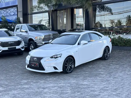 LEXUS IS 250 2.5 V6 24V GASOLINA 4P AUTOMATICO