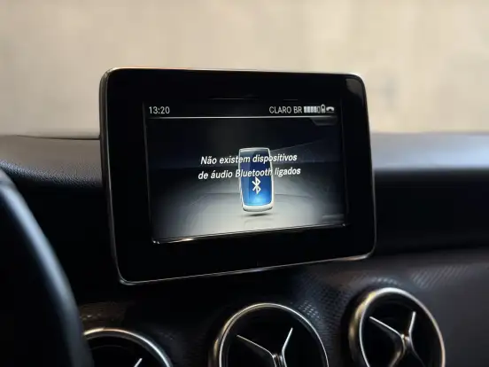 MERCEDES-BENZ-A 200-2018