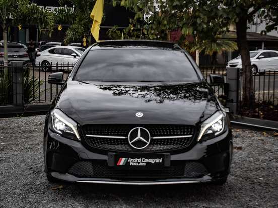 MERCEDES-BENZ-A 200-2018
