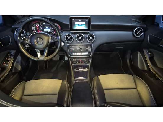 MERCEDES-BENZ-A 200-1.6 TURBO 16V FLEX 4P AUTOMÁTICO MERCEDES-BENZ-A 200-2016