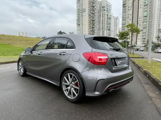 MERCEDES-BENZ-A 250-2.0 SPORT TURBO GASOLINA 4P AUTOMATIZADO MERCEDES-BENZ-A 250-2015