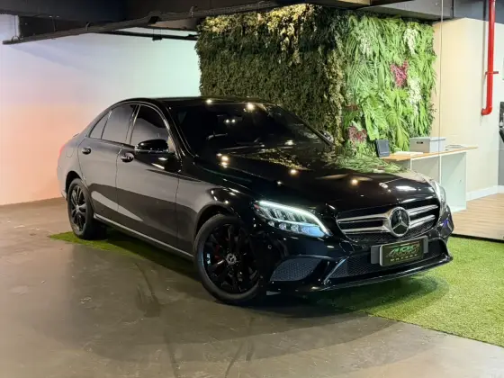 MERCEDES-BENZ C 180 1.6 CGI GASOLINA AVANTGARDE 9G-TRONIC
