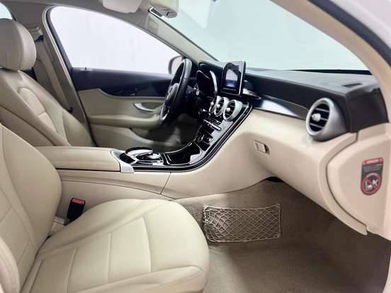 MERCEDES-BENZ-C 180-2015