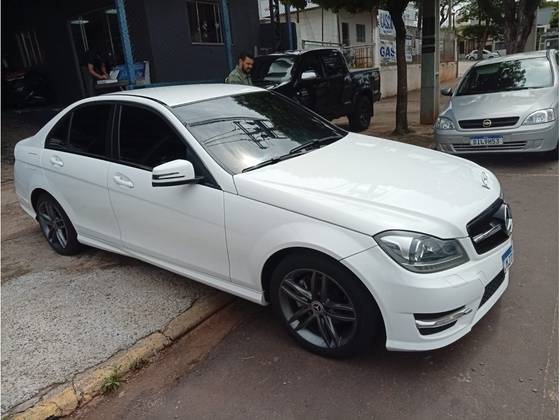 MERCEDES-BENZ C 180 1.6 CGI SPORT 16V TURBO GASOLINA 4P AUTOMÁTICO