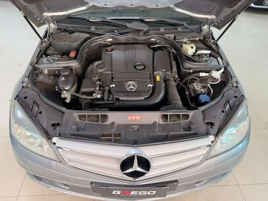 MERCEDES-BENZ-C 200-2010