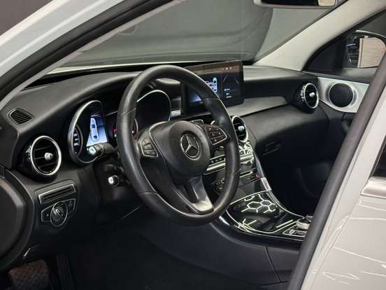 MERCEDES-BENZ-C 250-2017