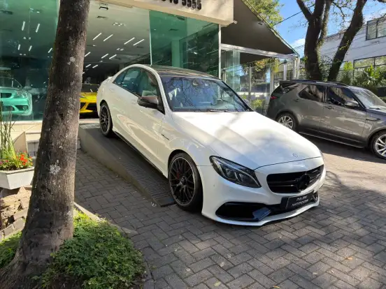 MERCEDES-BENZ-C 63 AMG-4.0 V8 TURBO S GASOLINA SEDAN 4P AUTOMÁTICO MERCEDES-BENZ-C 63 AMG-2015