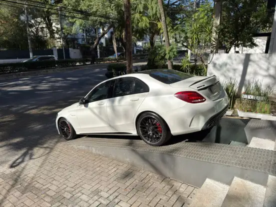 MERCEDES-BENZ-C 63 AMG-2015
