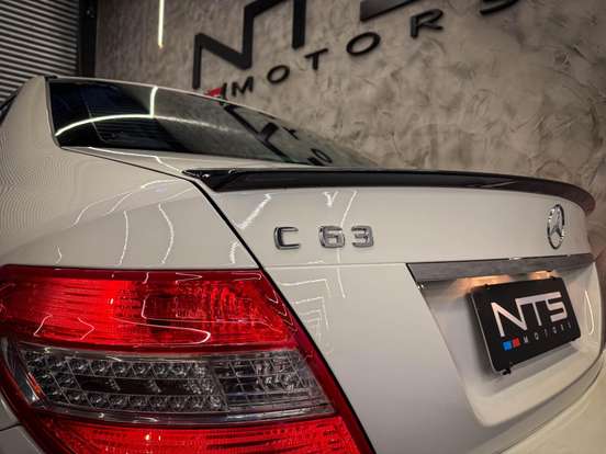 MERCEDES-BENZ-C 63 AMG-6.3 SEDAN V8 GASOLINA 4P AUTOMATICO MERCEDES-BENZ-C 63 AMG-2008