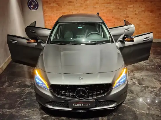 MERCEDES-BENZ-CLA 180-2017