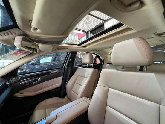 MERCEDES-BENZ-E 250-2012