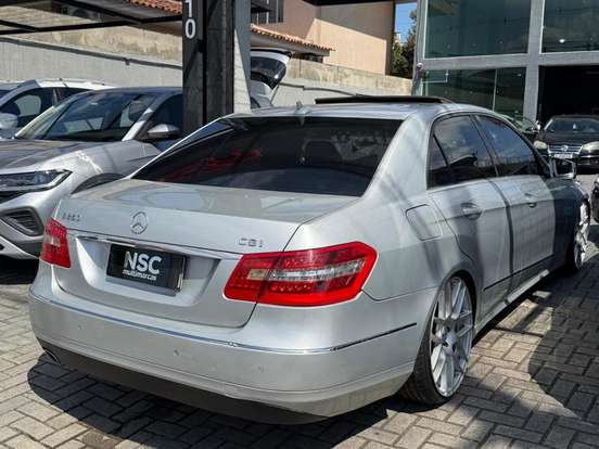 MERCEDES-BENZ-E 250-1.8 CGI AVANTGARDE 16V GASOLINA 4P AUTOMÁTICO MERCEDES-BENZ-E 250-2010