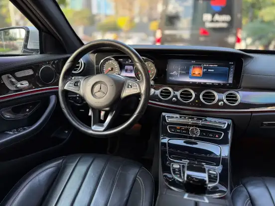 MERCEDES-BENZ-E 250-2.0 CGI GASOLINA EXCLUSIVE 9G-TRONIC MERCEDES-BENZ-E 250-2017