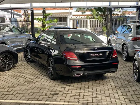 MERCEDES-BENZ-E 300-2020