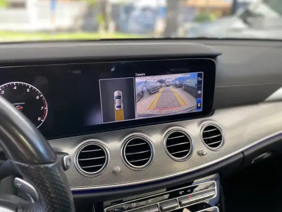 MERCEDES-BENZ-E 300-2020