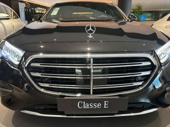 MERCEDES-BENZ-E 300-2026