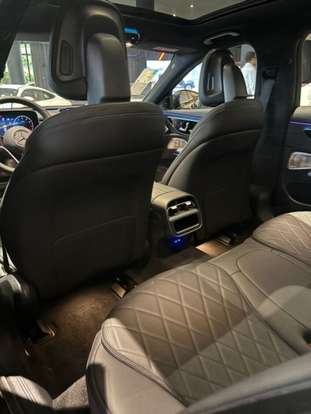 MERCEDES-BENZ-E 300-2026