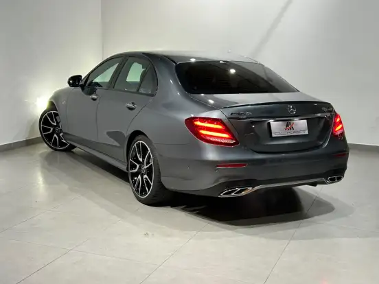 MERCEDES-BENZ-E 43 AMG-3.0 V6 GASOLINA 4MATIC 9G-TRONIC MERCEDES-BENZ-E 43 AMG-2017